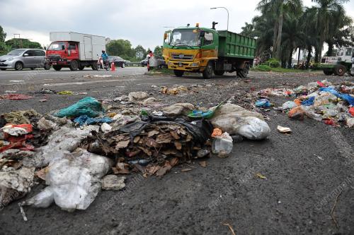 KL26_21122013_SAMPAH