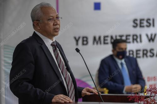 TAN SRI ANNUAR MUSA