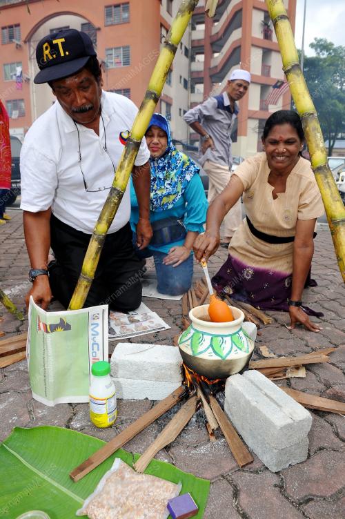 KL26_22012012_PONGGAL