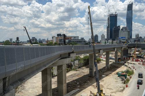 PROJEK PEMBINAAN JALAN RAYA DAN LEBUHRAYA