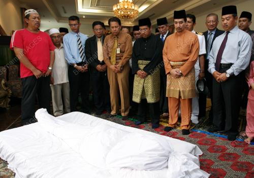 TUANKU MIZAN ZAINAL ABIDIN