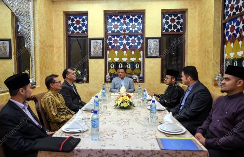 KL26_23032018_AQSA_BN201803212634