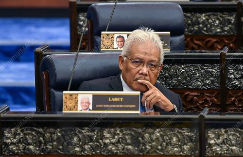 DATUK SERI HAMZAH ZAINUDIN