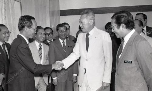 LEE KUAN YEW