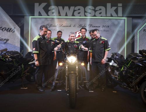 KL26_23112014_KAWASAKI