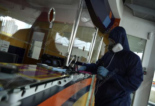 DISINFEKSI DI BANK