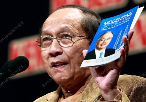 DR RAIS YATIM