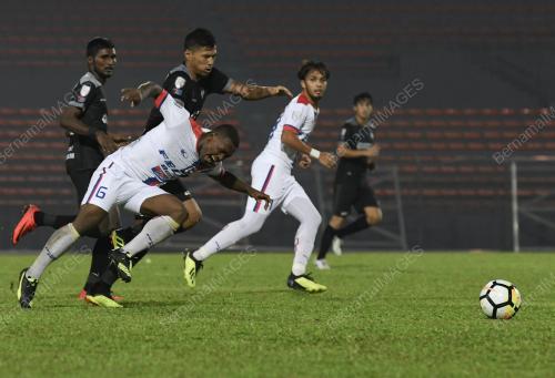 KL26_25082018_BOLA_BN201808115569