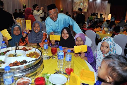 KL26_26062015_MAYBANK