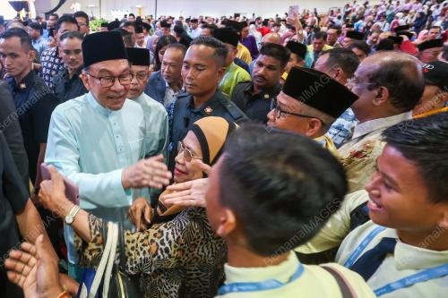 DATUK SERI ANWAR IBRAHIM