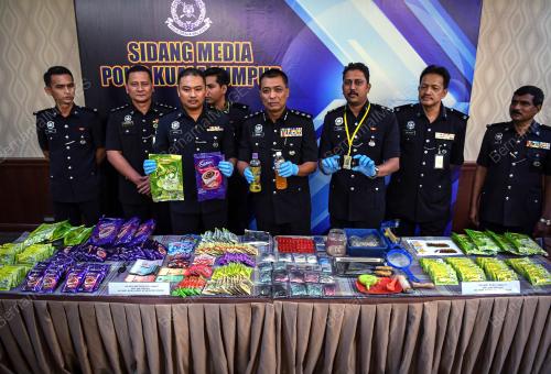 KL26_26122017_PC_DADAH_BN201712264764