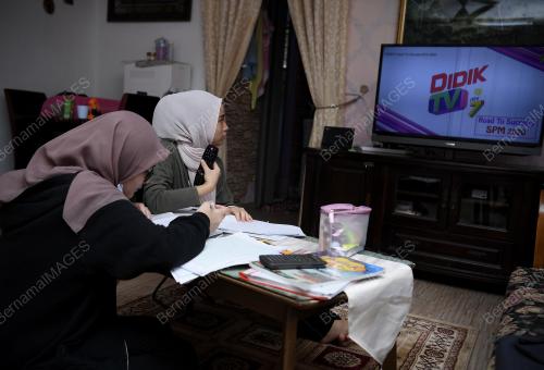 TINJAUAN DIDIKTV