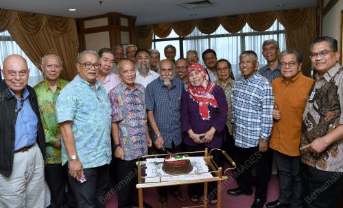 KL26_27092018_VETERAN