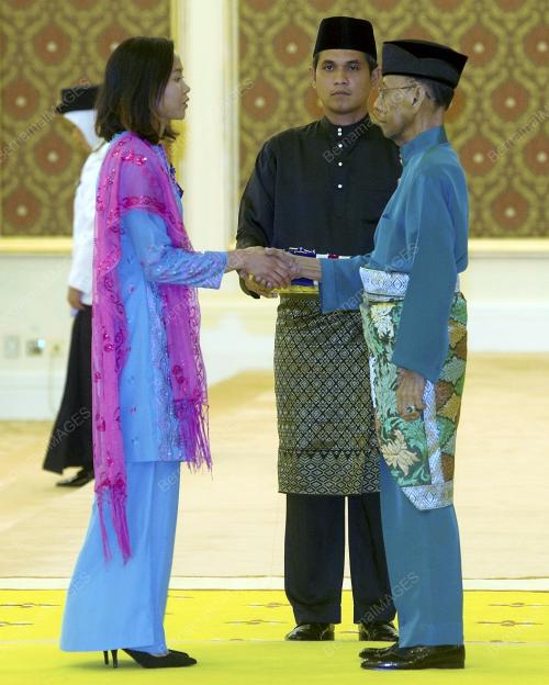 KL26_27102016_AGONG_PINGAT