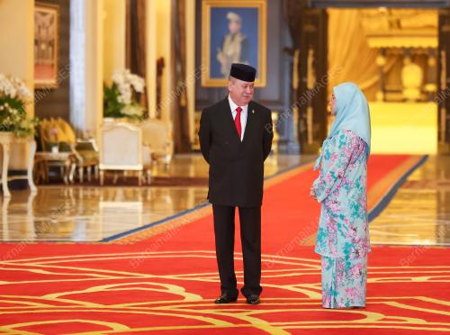 MESYUARAT KHAS MAJLIS RAJA-RAJA