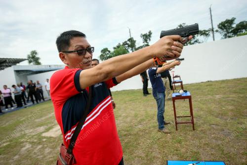 KL26_28092016_MENEMBAK