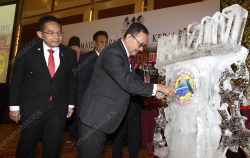 KL26_29112017_PWTC_BN201711282695