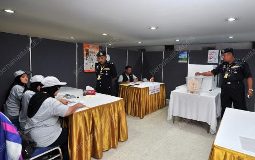 KL26_30042013_UNDI_AWAL16