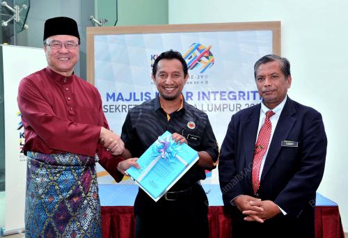 KL26_30092016_IKRAR