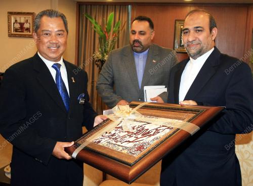 MUHYIDDIN YASSIN