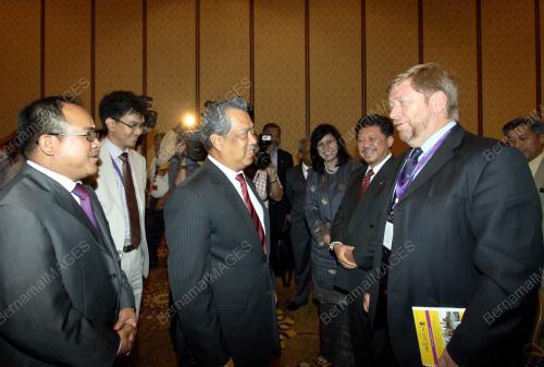 TAN SRI MUHYIDDIN YASSIN