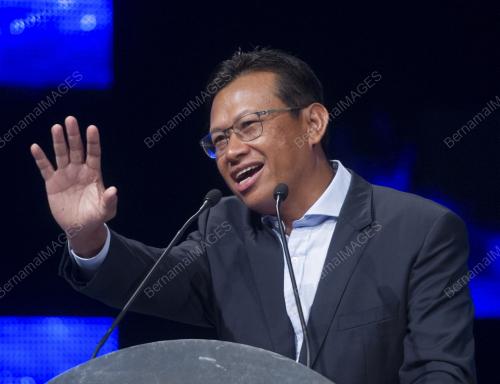 KL27_01042015_ULANGTAHUN