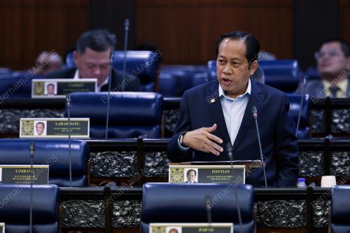 DATUK SERI AHMAD MASLAN
