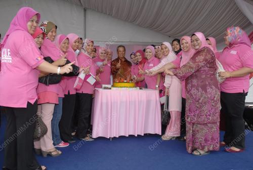 MAHYUDDIN MOHD YASSIN