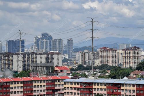 TINJAUAN PELARASAN TARIF ELEKTRIK