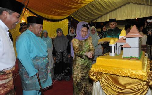 KL27_03062017_BERBUKA