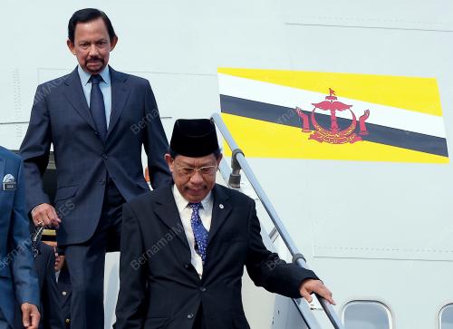 KL27_03092012_BRUNEI