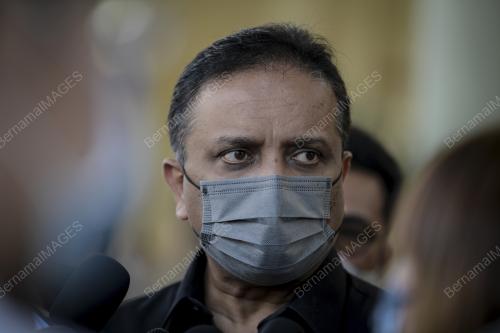 DATUK SERI REEZAL MERICAN NAINA MERICAN
