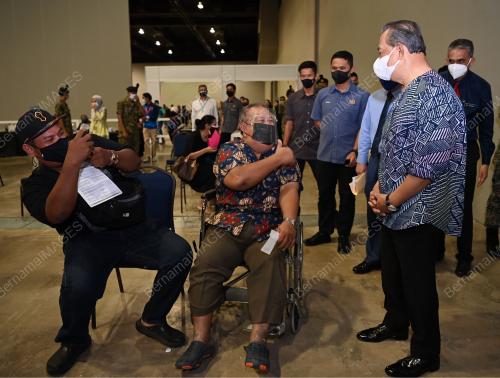 TAN SRI MUHYIDDIN YASSIN