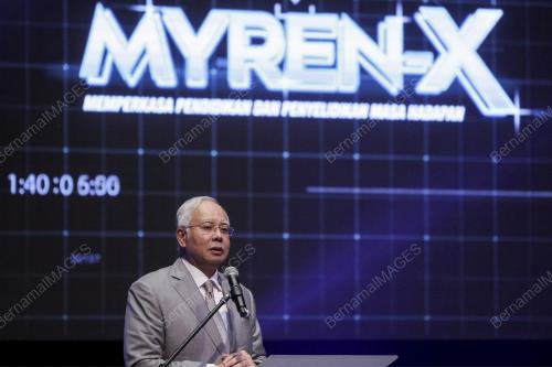 KL27_04102017_PELANCARAN_BN201709276645