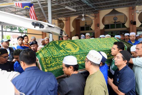 KL27_04112017_JENAZAH