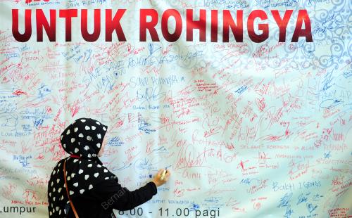 KL27_04122016_ROHINGYA