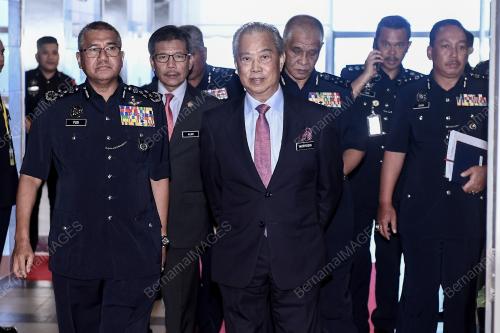 KL27_04122018_MESYUARAT_BN201812035380