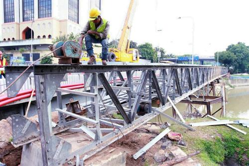 JEJANTAS KABEL BERKUASA TINGGI