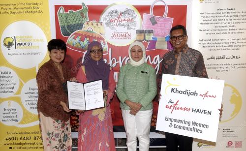 DATUK SERI NANCY SHUKRI