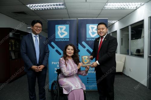 DATUK RAS ADIBA RADZI
