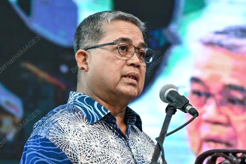 DATUK AARON AGO DAGANG