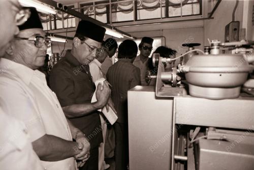 TYT ABANG MUHAMMAD SALAHUDDIN ABANG BARIENG