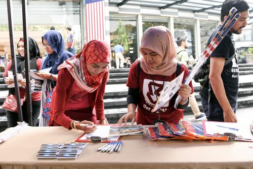 KL27_06092018_ROADSHOW_BN201809037290