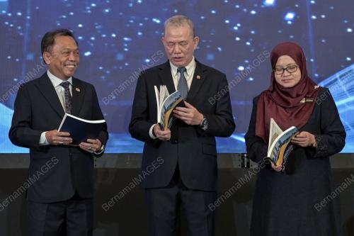 DATUK SERI FADILLAH YUSOF