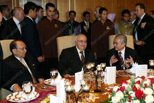 ABDULLAH AHMAD BADAWI