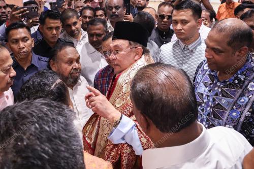 DATUK SERI ANWAR IBRAHIM