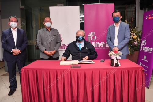 TAN SRI ANNUAR MUSA