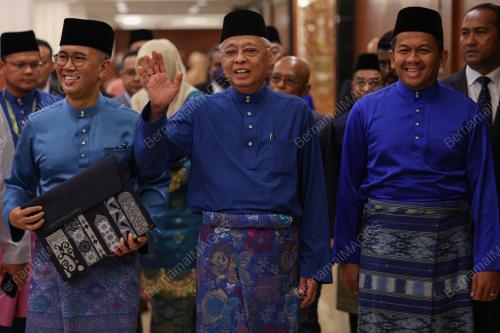 DATUK SERI ISMAIL SABRI YAAKOB