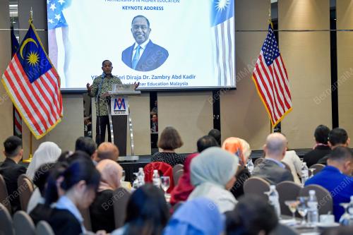 DATUK SERI DR ZAMBRY ABD KADIR
