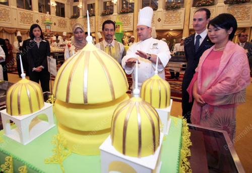 TUANKU MIZAN ZAINAL ABIDIN